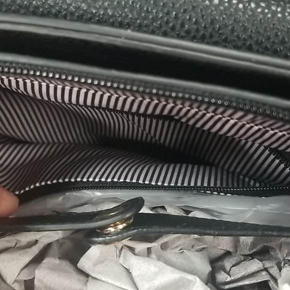 Deluxity Black Purse Tote,Backpack,Cross Body - Picture 8 of 11